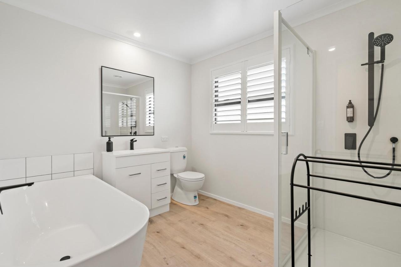 Pride Of Pinot - Martinborough Holiday Home Luaran gambar